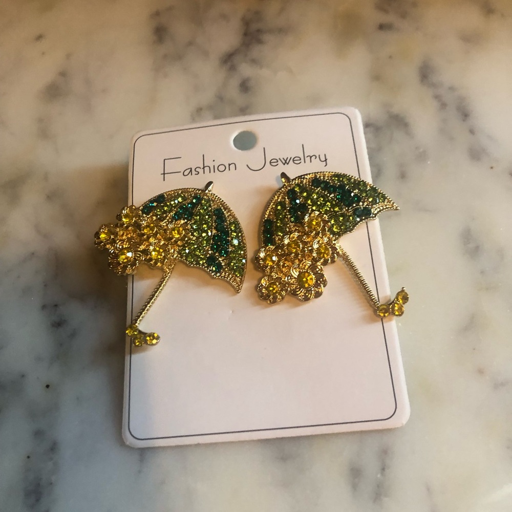 NWT rhinestone umbrella earrings